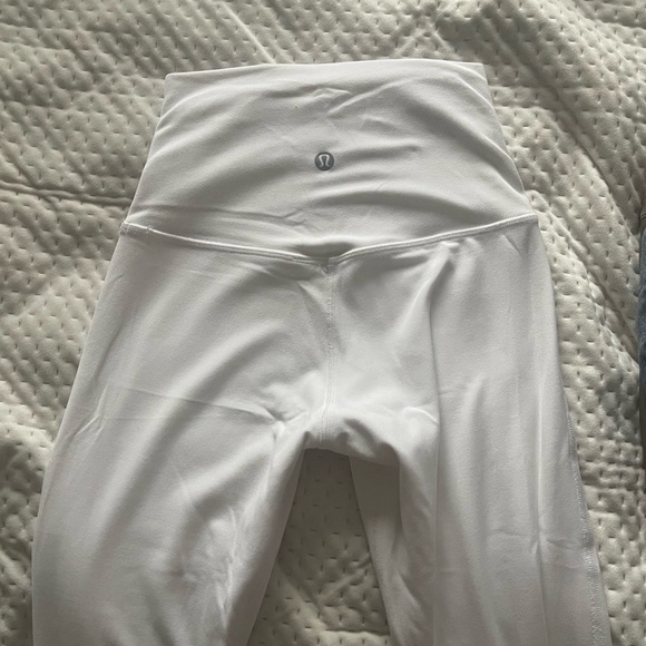 🤍White Lululemon align leggings 28” - Picture 1 of 4